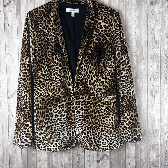 libby. edelman Jackets & Blazers - Libby Edelman Leopard Print Faux Fur Notch Collar Blazer Size Medium